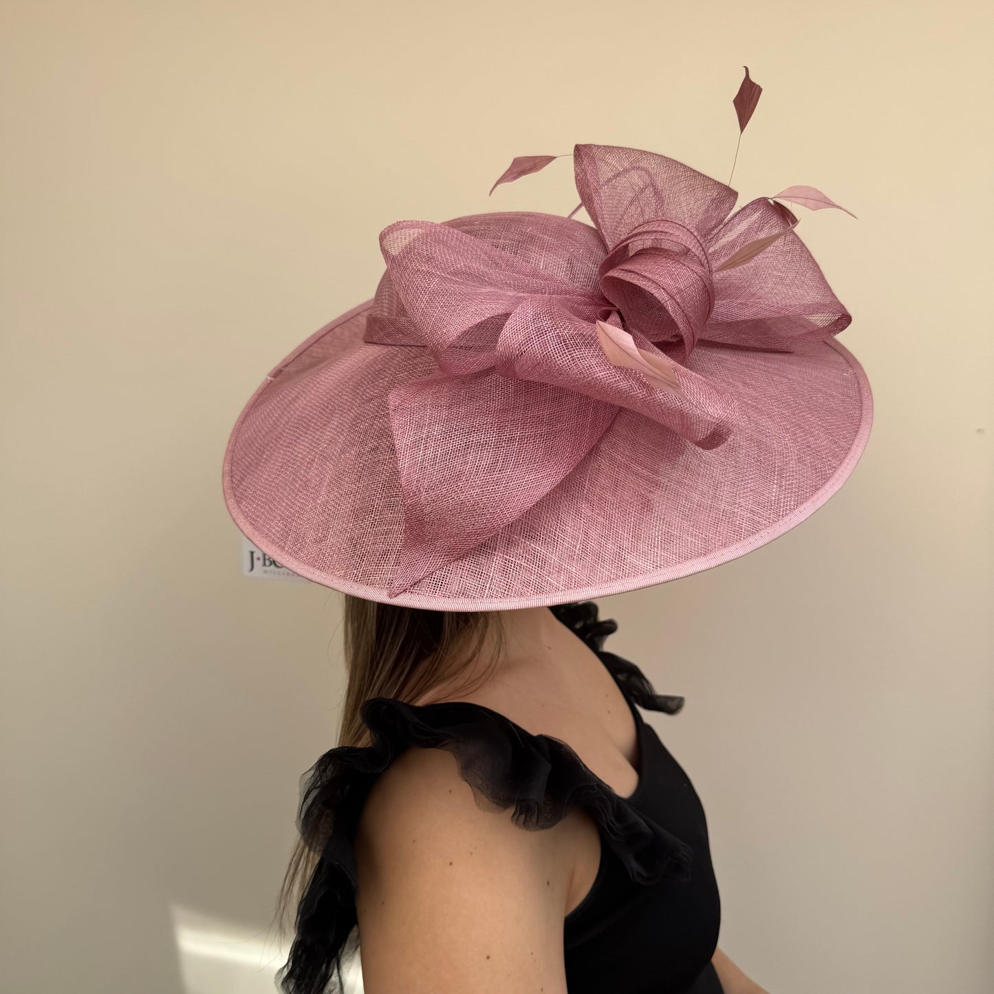 J Bees JB25/88 Heather Dusky Pink Hatinator