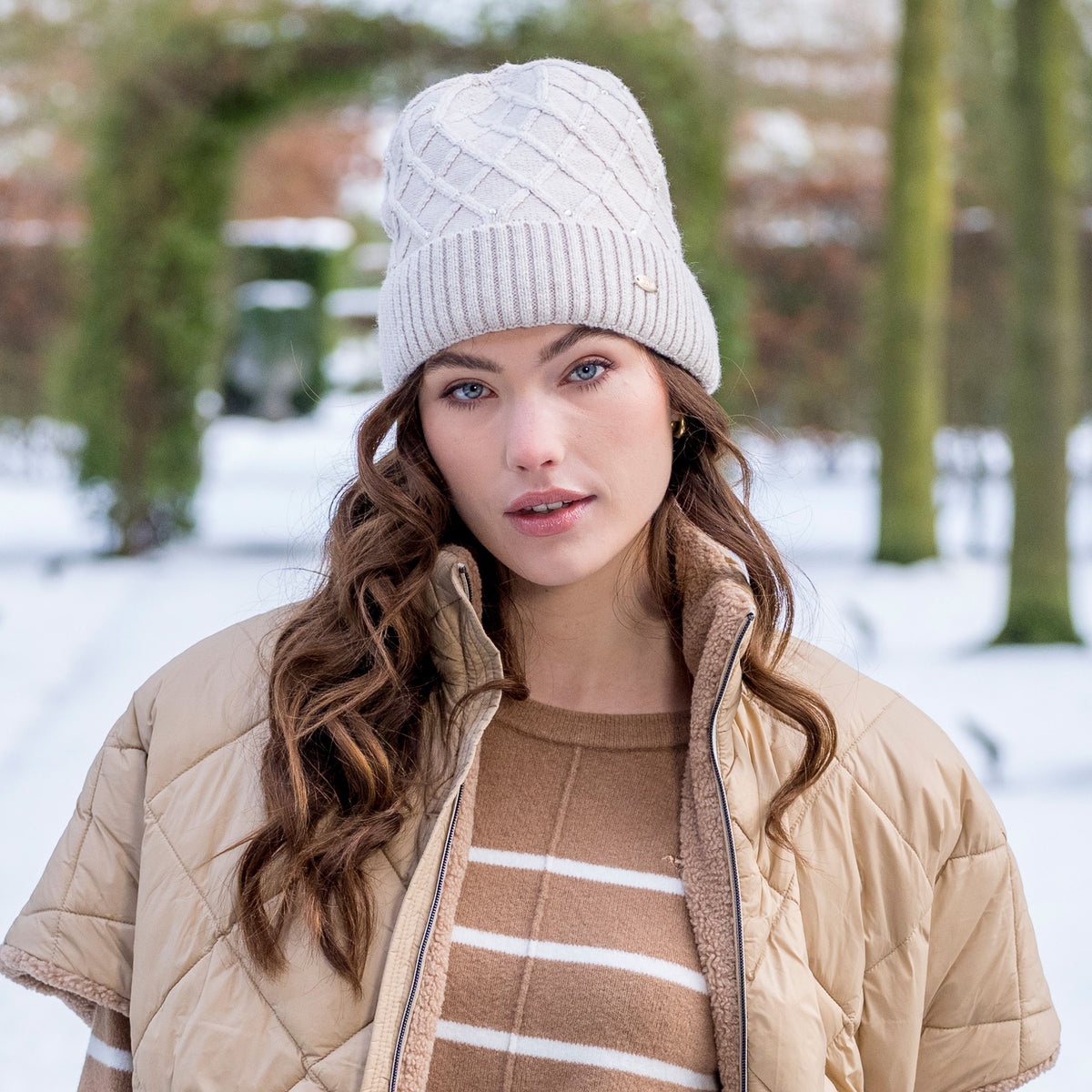 HV. Society Juul Champagne Beanie 0408103852