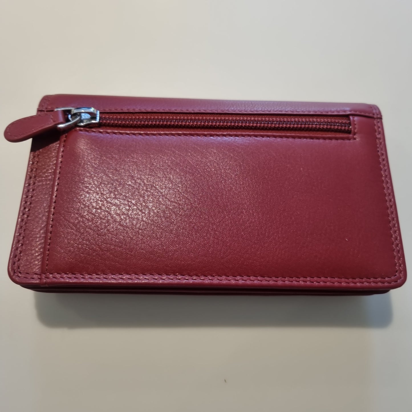 Graffiti 7-111BC Leather Purses - Available in a Selection of Colours