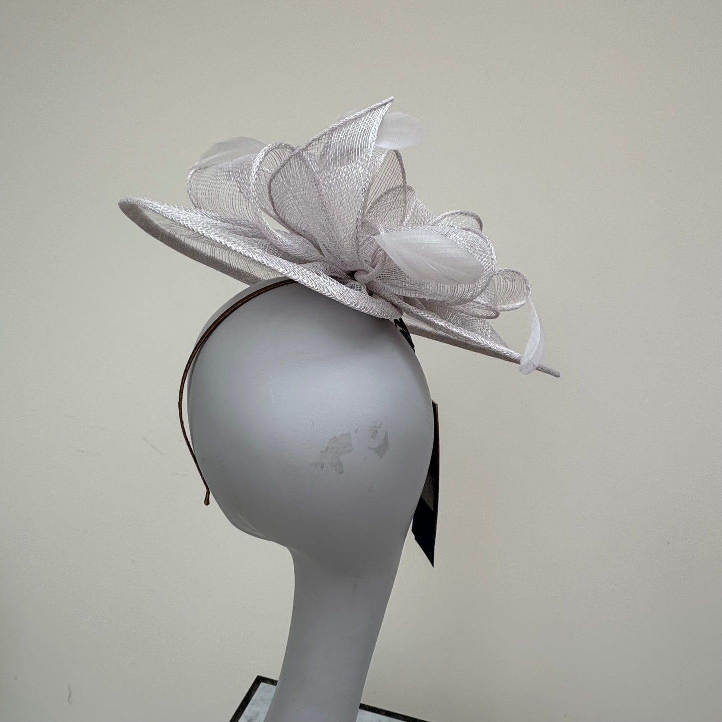 Failsworth 8016 Dove Grey Hatinator