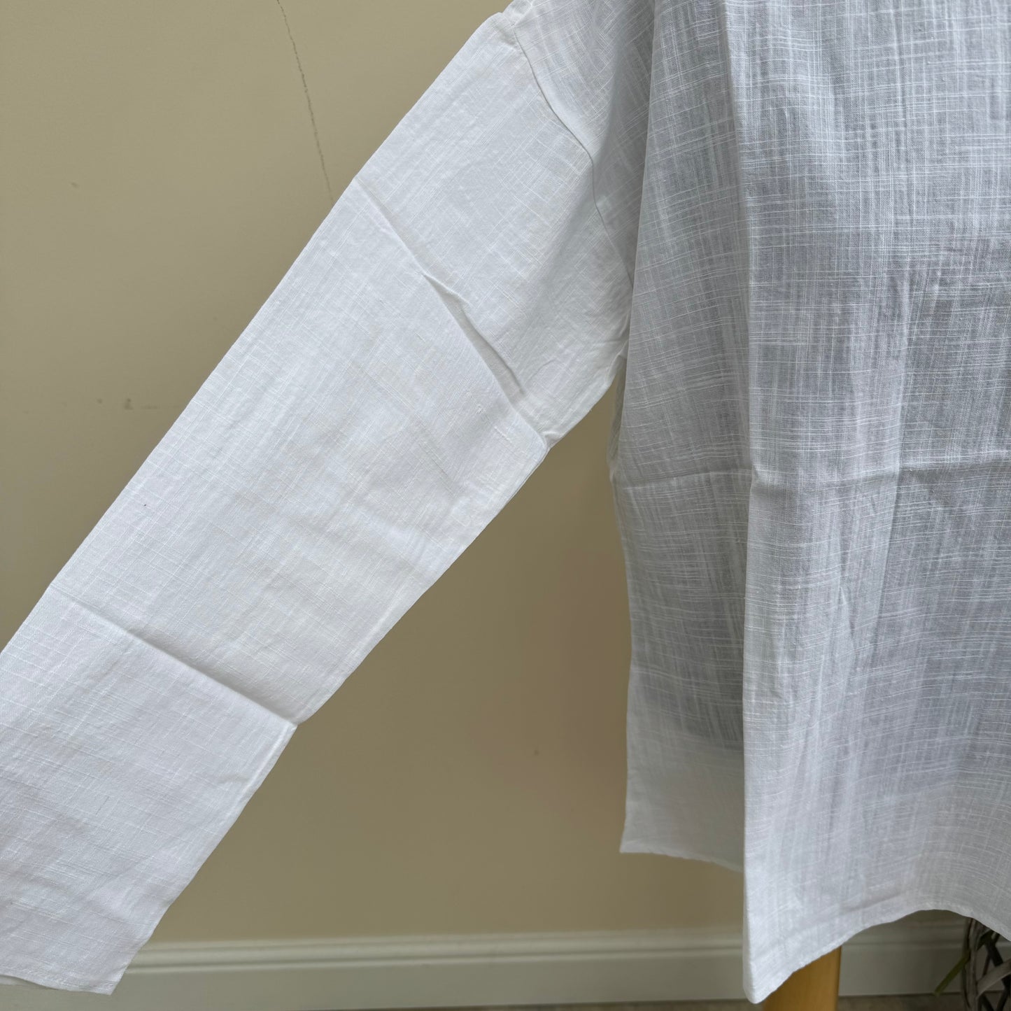 Passion Linen long Sleeve Round Neck Top