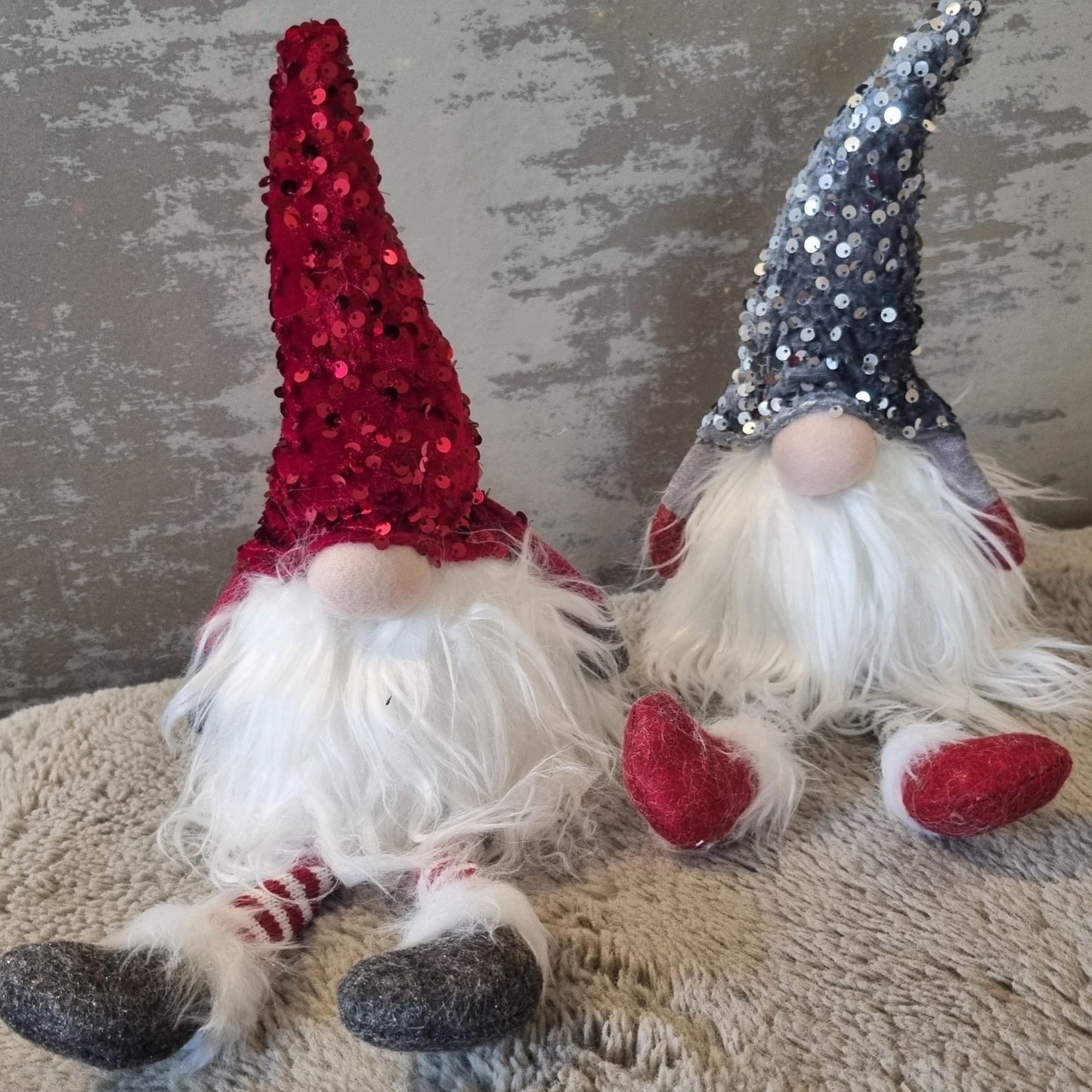 Sequin LED Dangly legs Gonk