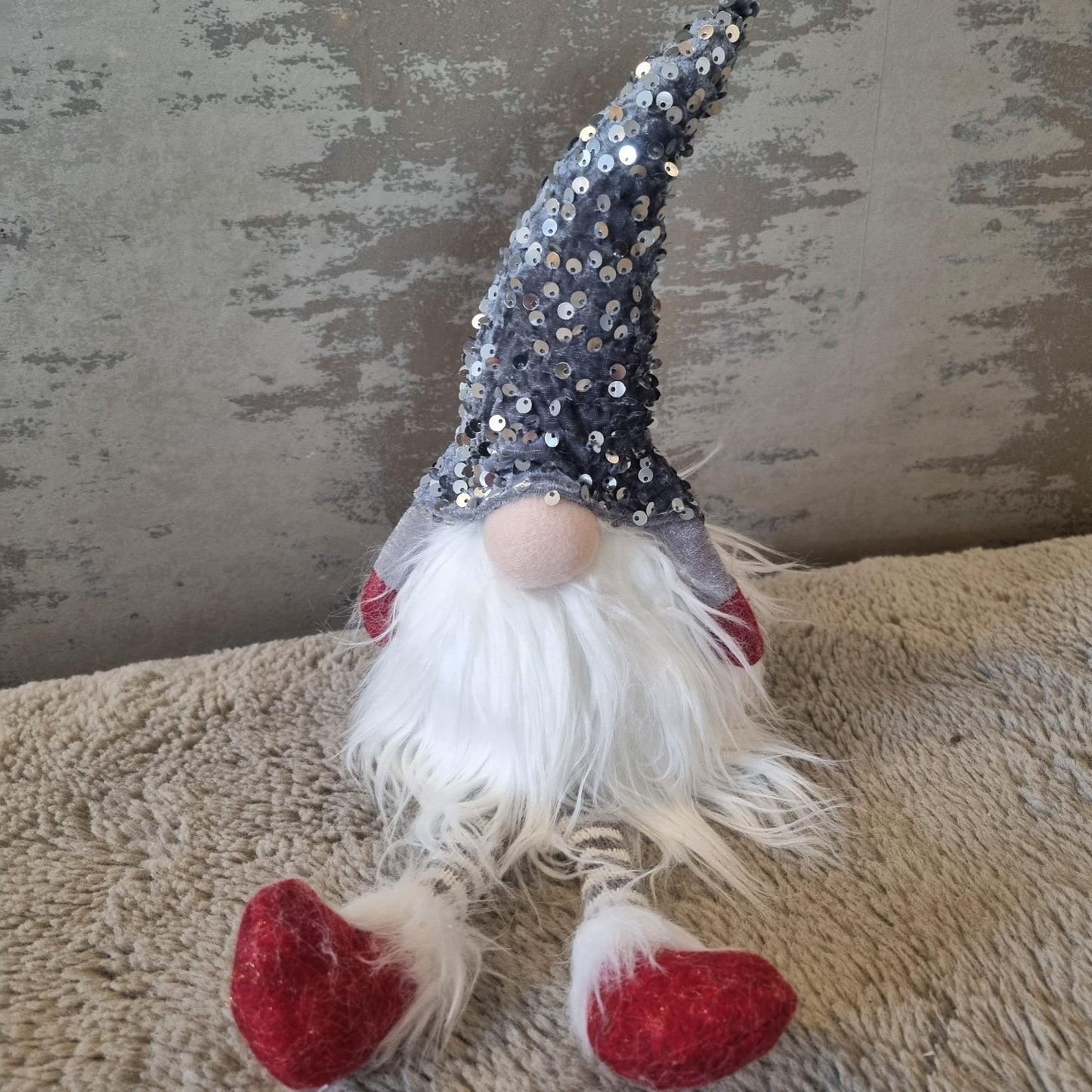 Sequin LED Dangly legs Gonk