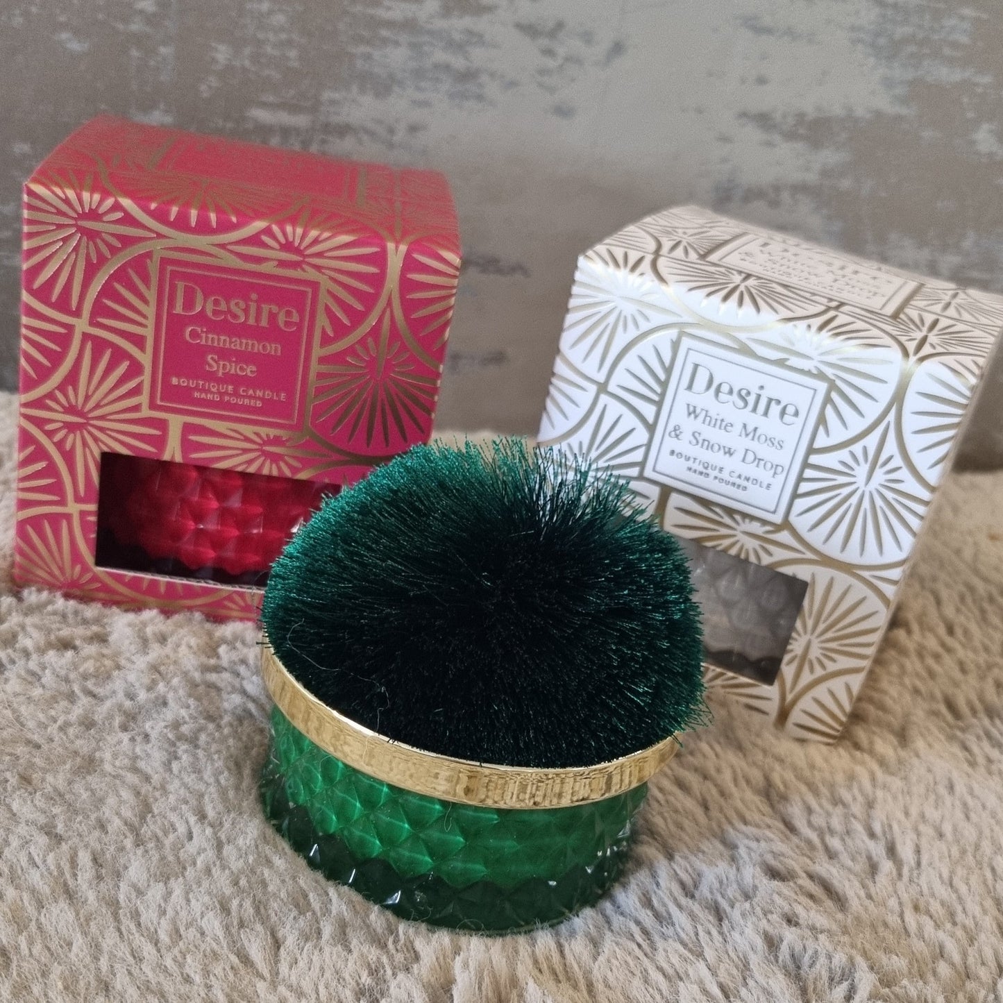 Christmas Pom Pom Candle