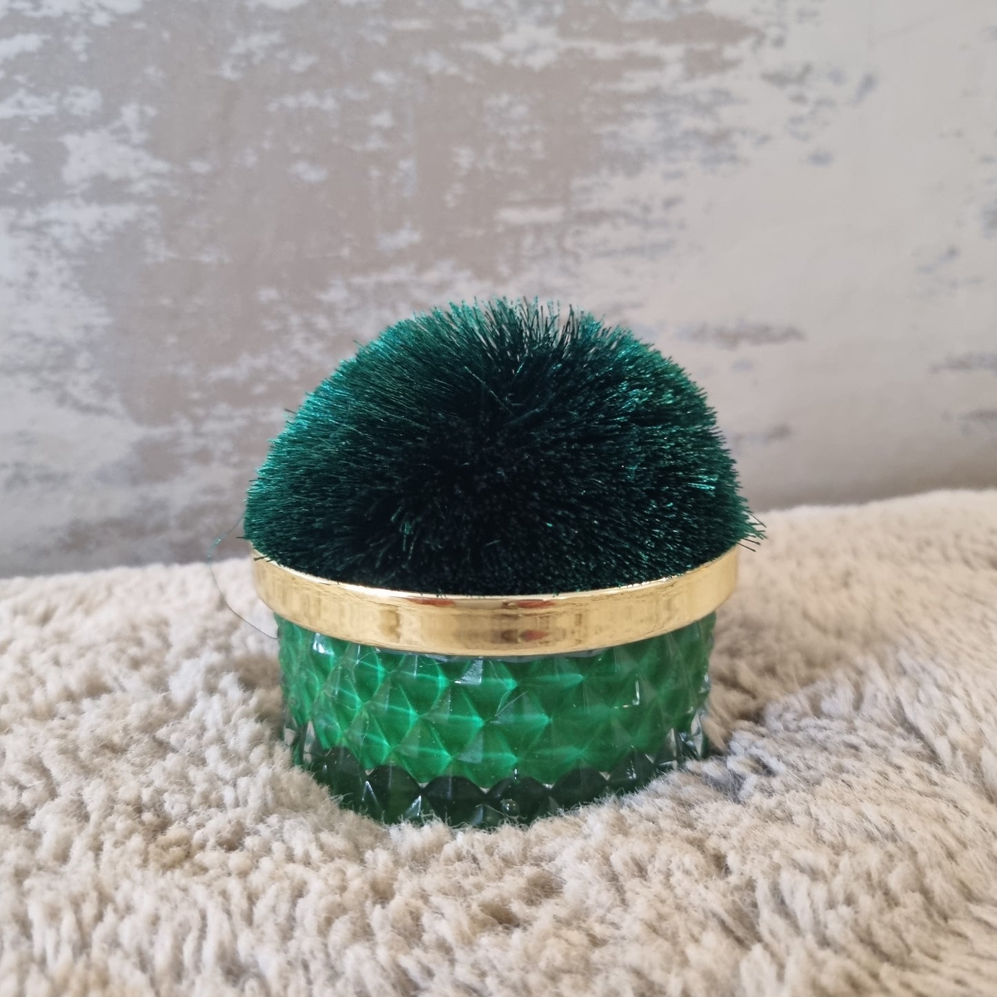 Christmas Pom Pom Candle