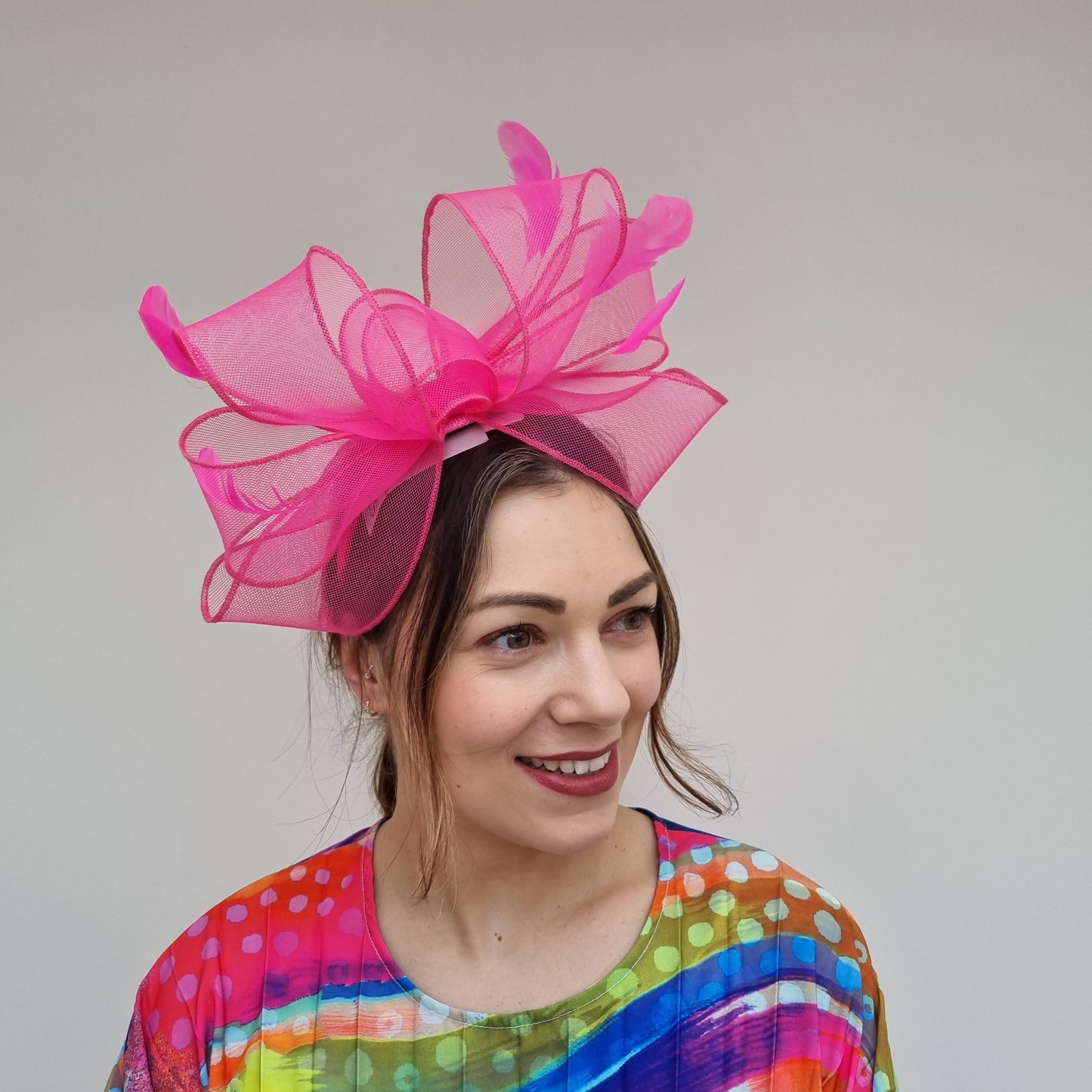 J Bees JB24/22 Crin Bow Fascinator in Pinks
