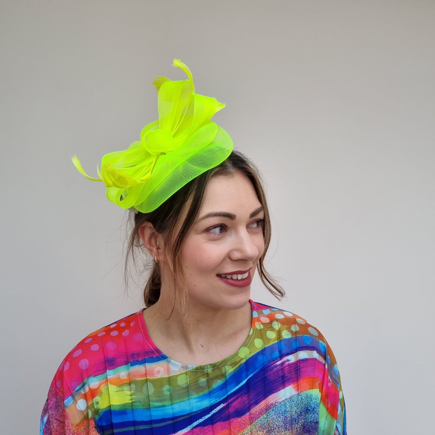 J Bees JB24/20 Net Bow Fascinator in Greens