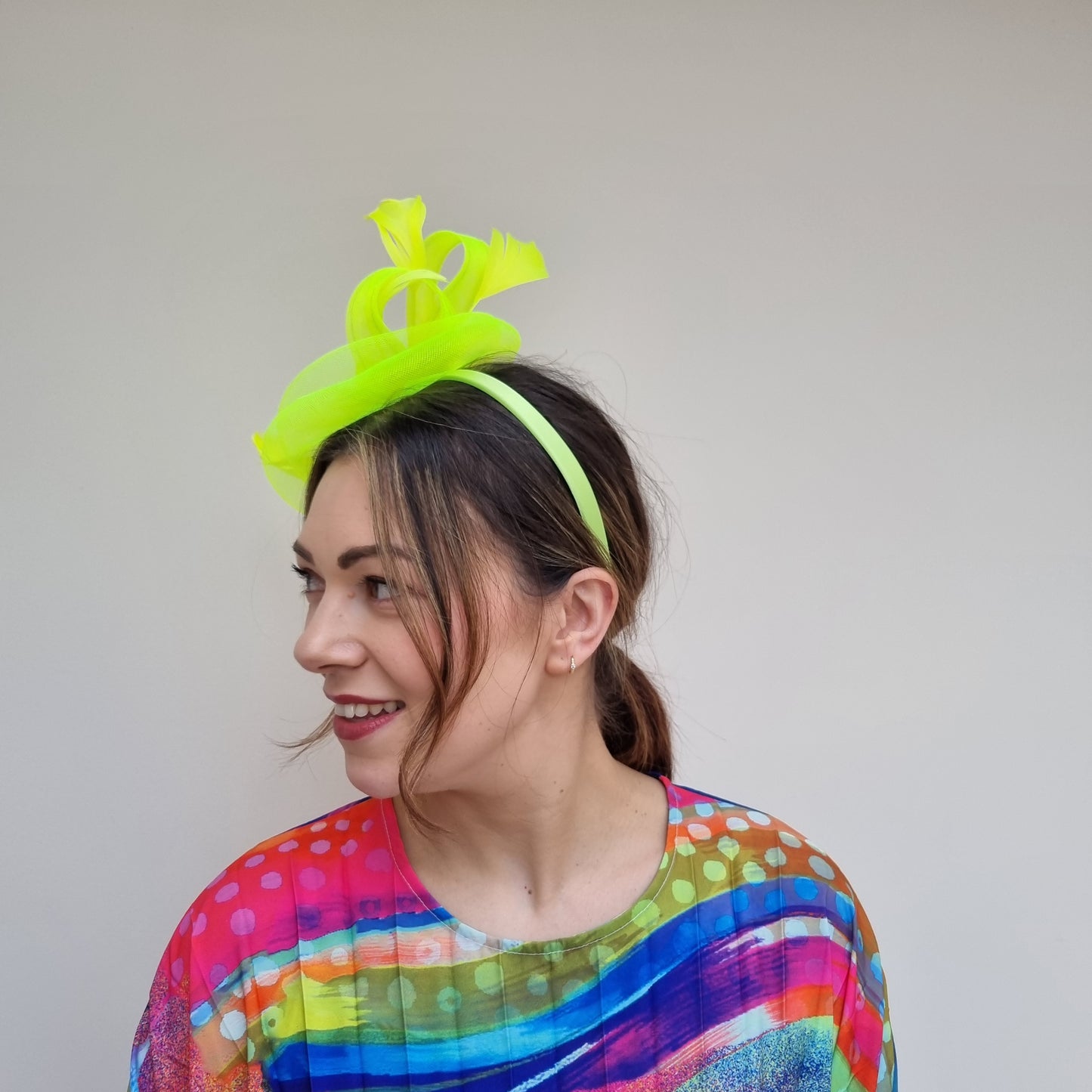 J Bees JB24/20 Net Bow Fascinator in Greens