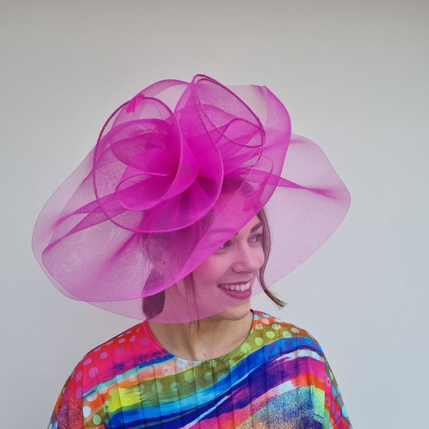 JBees JB24/13 Large Crin Hatinator in Pinks