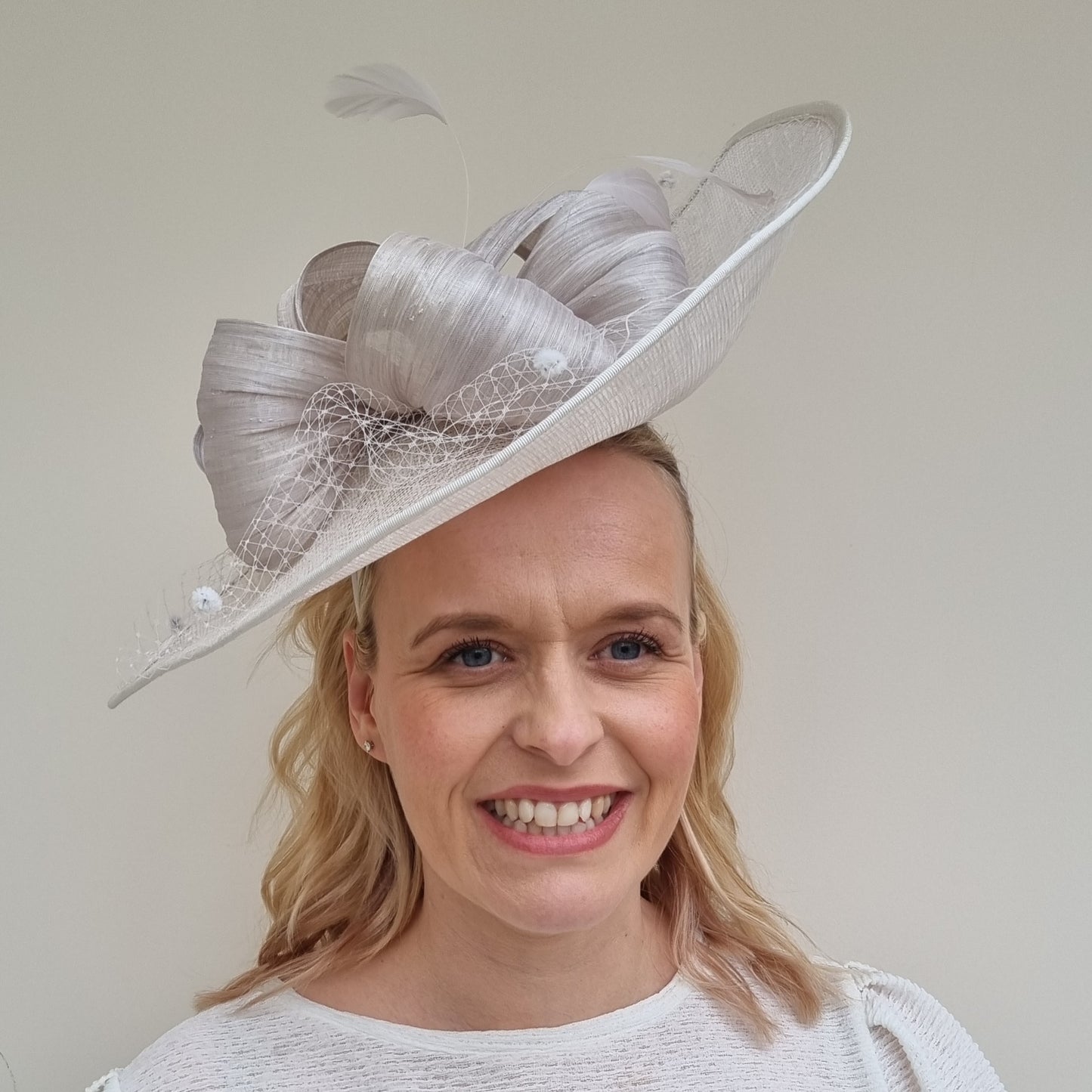 J Bees JB23/288 Silver Grey Netted Hatinator on Headband