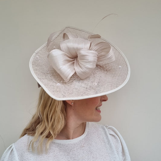 J Bees JB23/288 Pebble Stone Netted Hatinator on Headband