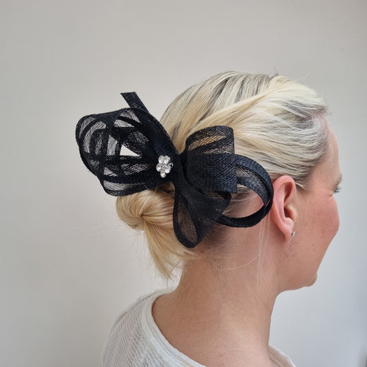 Boardmans Ariel Layered Bow Clip In Black