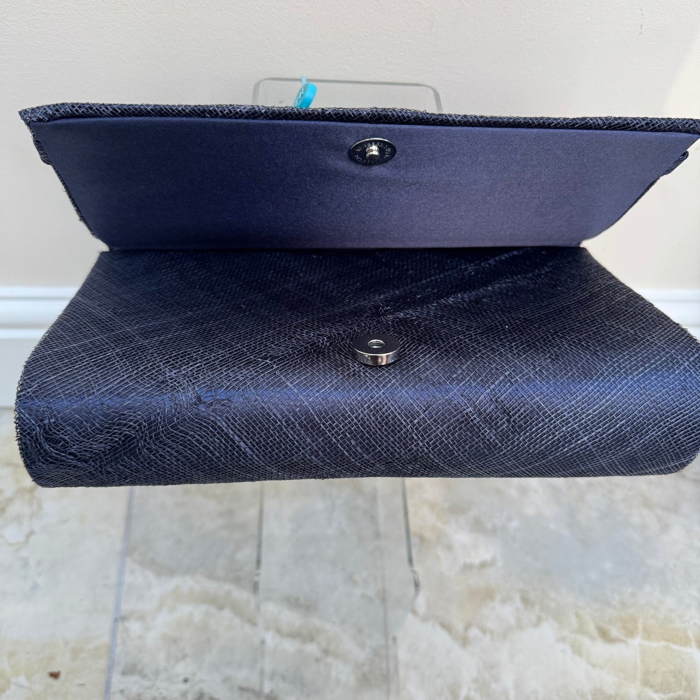 Damaged AX2 Navy - Large fault in sinamay Navy