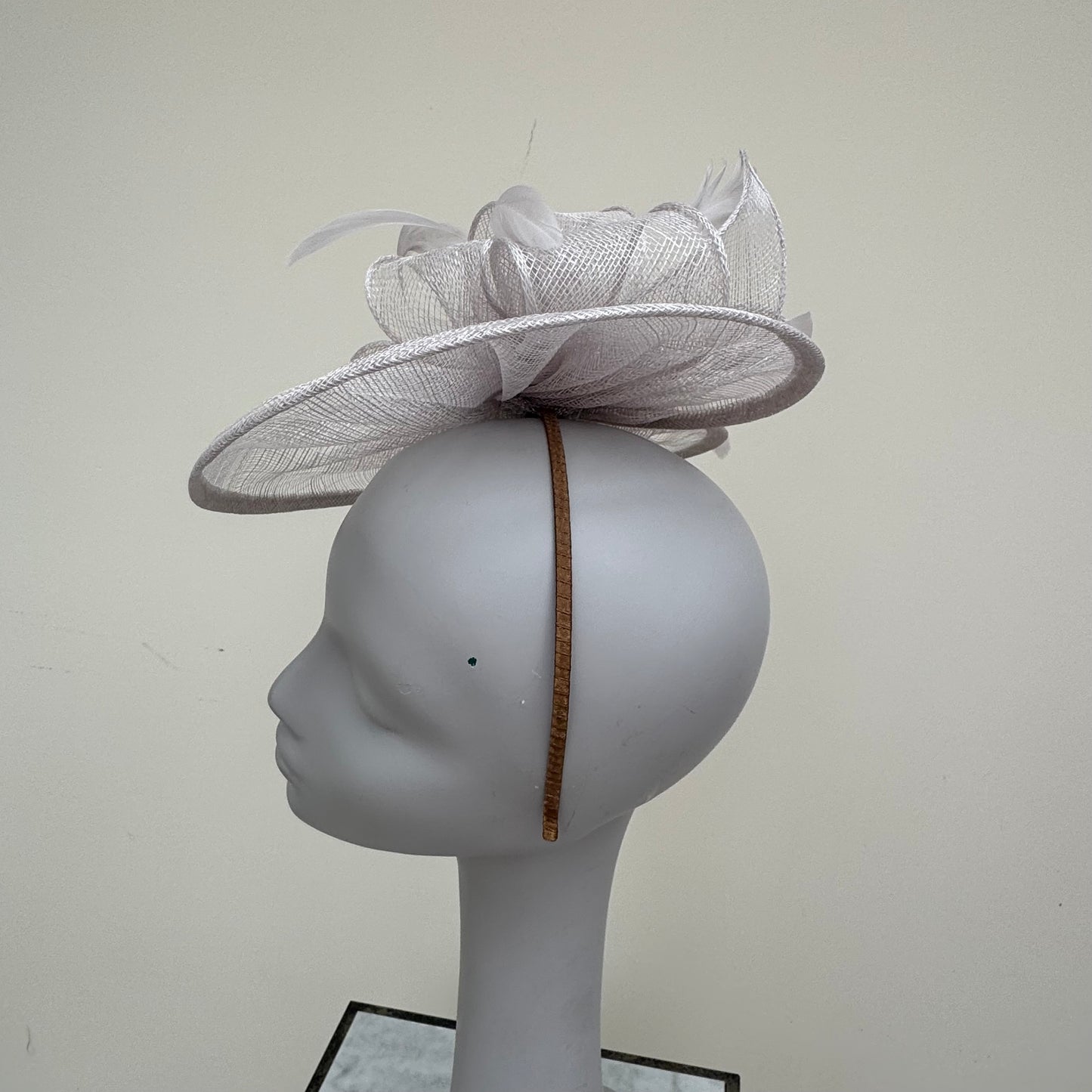 Failsworth 8016 Dove Grey Hatinator