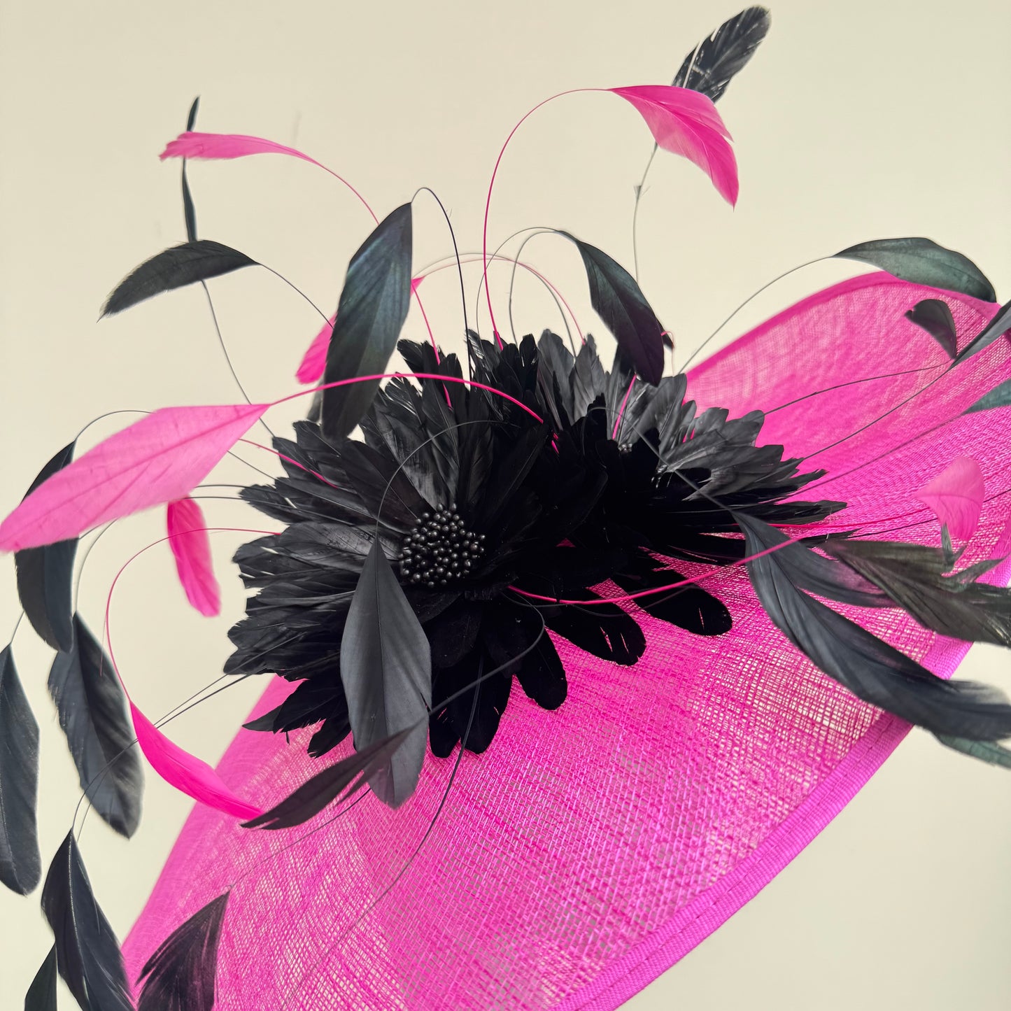 J Bees JB25/86 Fuchsia Pink and Black Two Tone Feather Hatinator