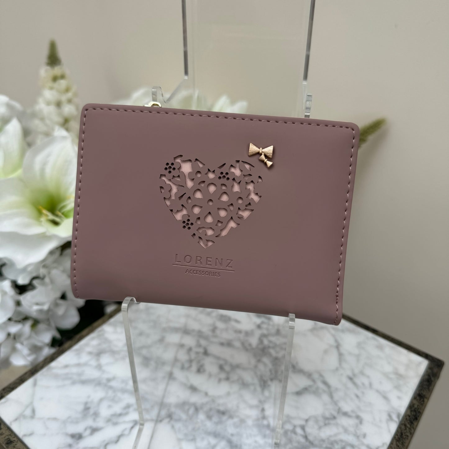GHS 7234 Laser Cut Heart Front Purse