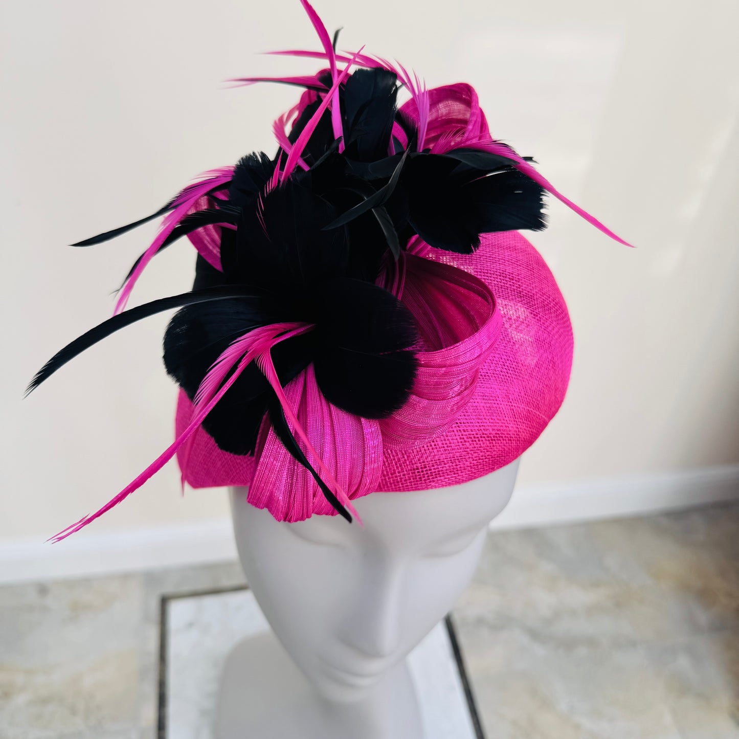 Boardmans Fernley Fuchsia/Black Pillbox with Contrast Feathers