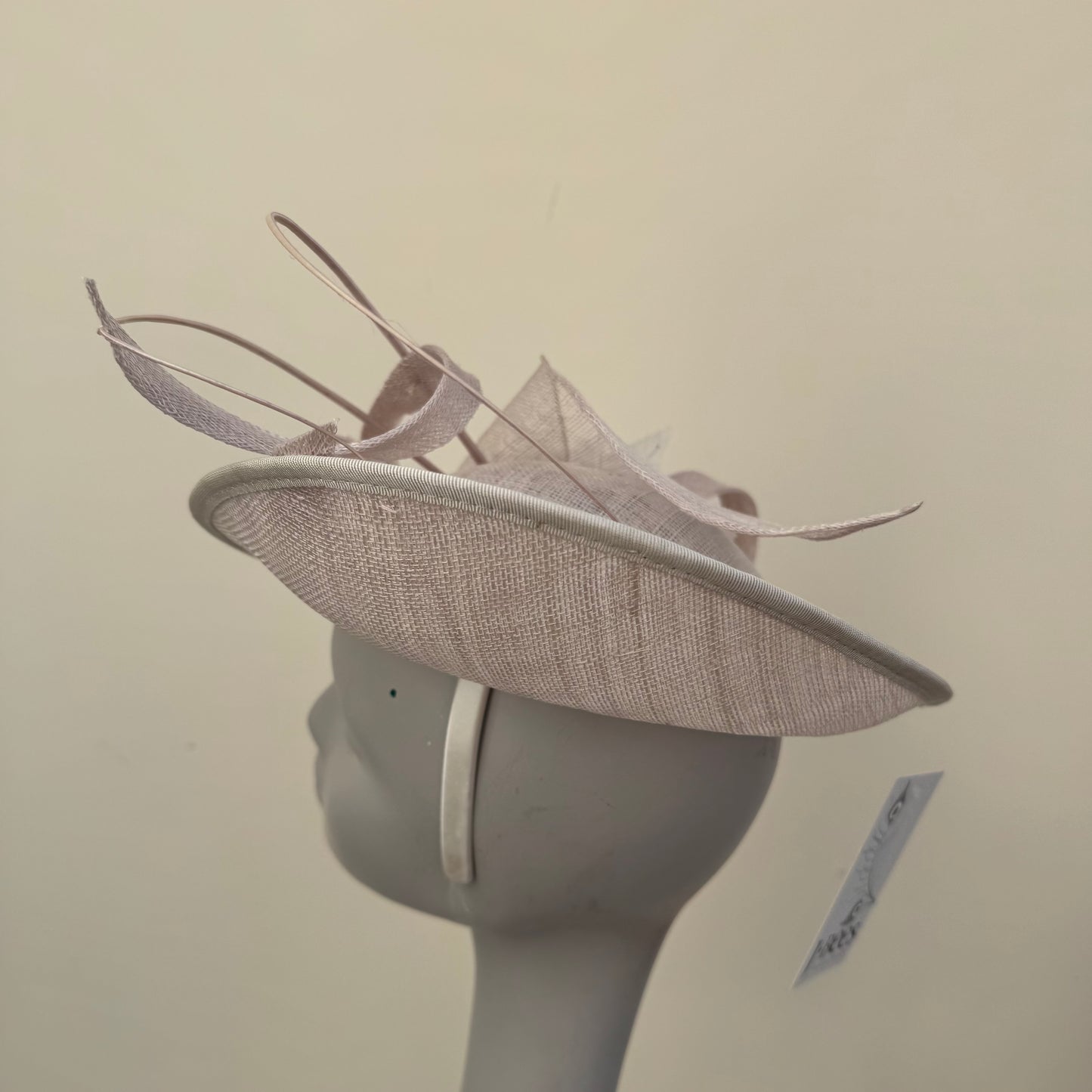 J Bees JB20/155 Lupin Rose Twist Hatinator