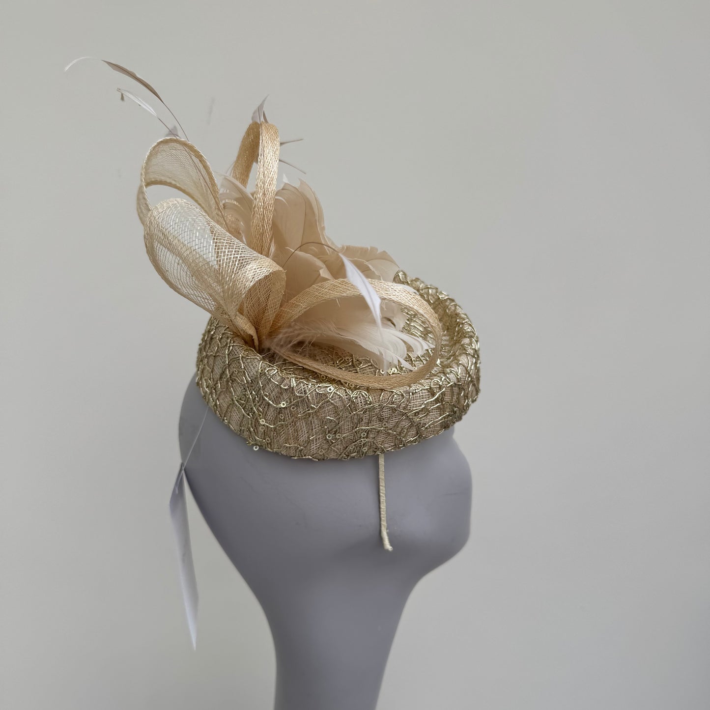 J Bees JB25/90 Gold Pillbox Hatinator with Lurex