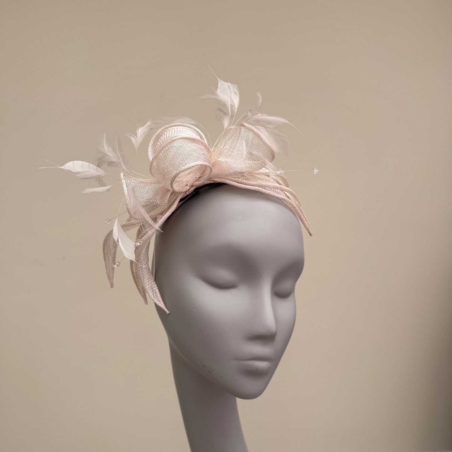 J Bees JB23/318 Fascinator in Neutrals