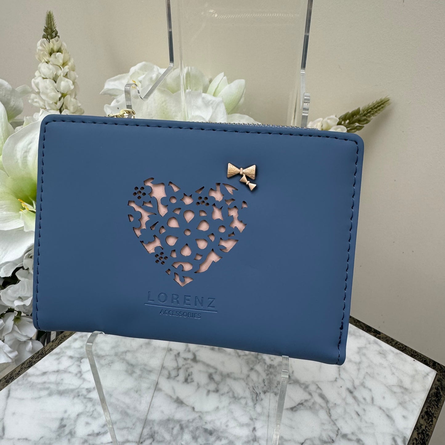 GHS 7234 Laser Cut Heart Front Purse