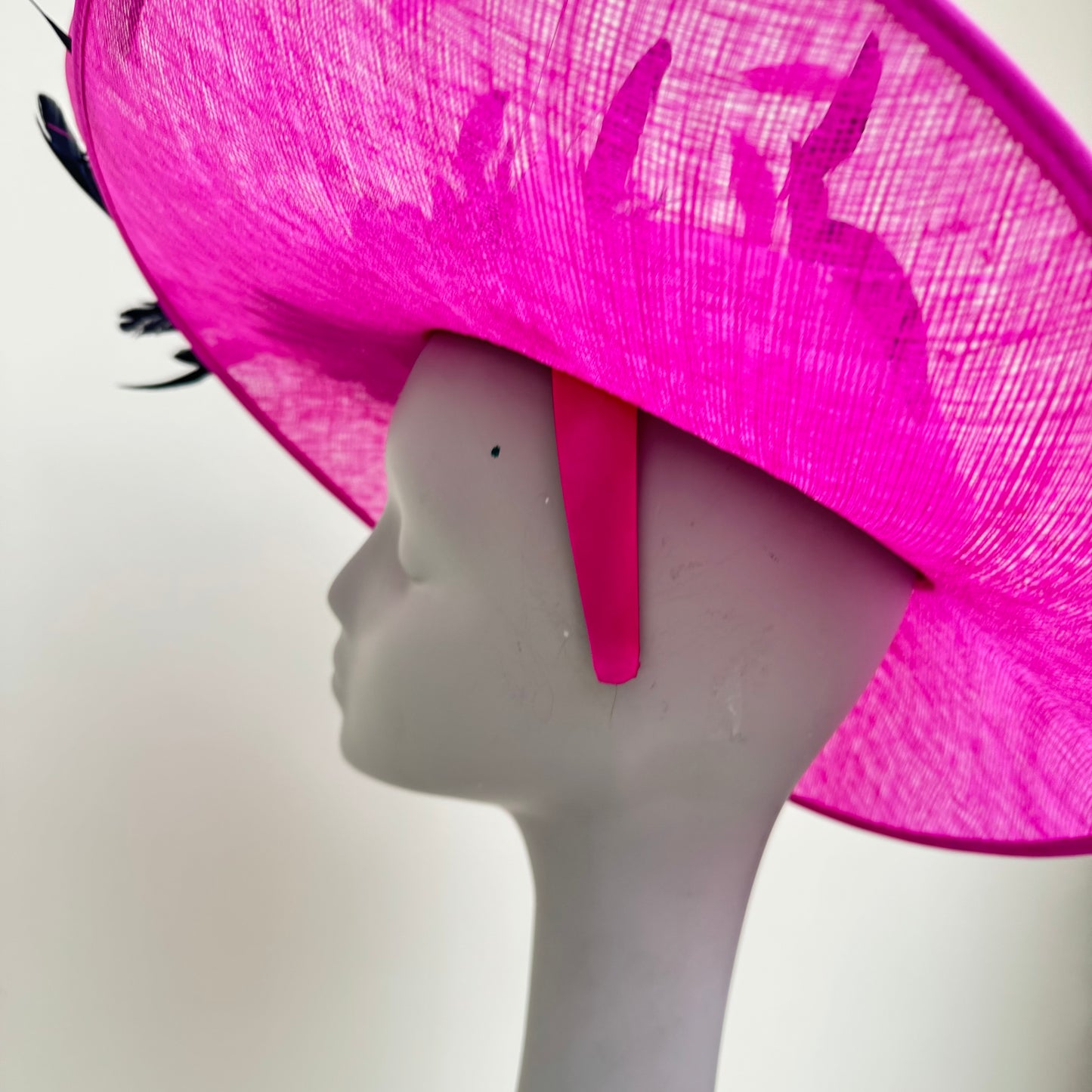 J Bees JB25/86 Fuchsia Pink and Black Two Tone Feather Hatinator
