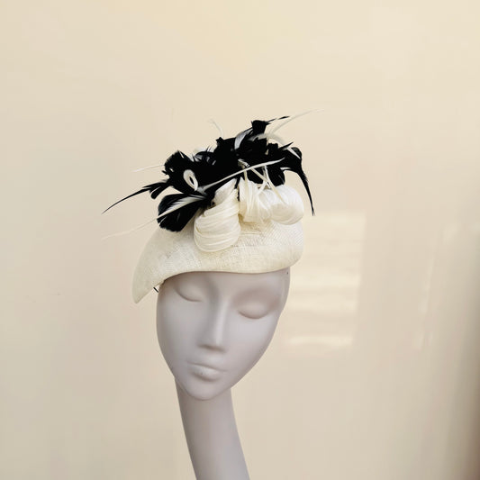 Boardmans Fernley Ivory/Black Pillbox with Contrast Feathers