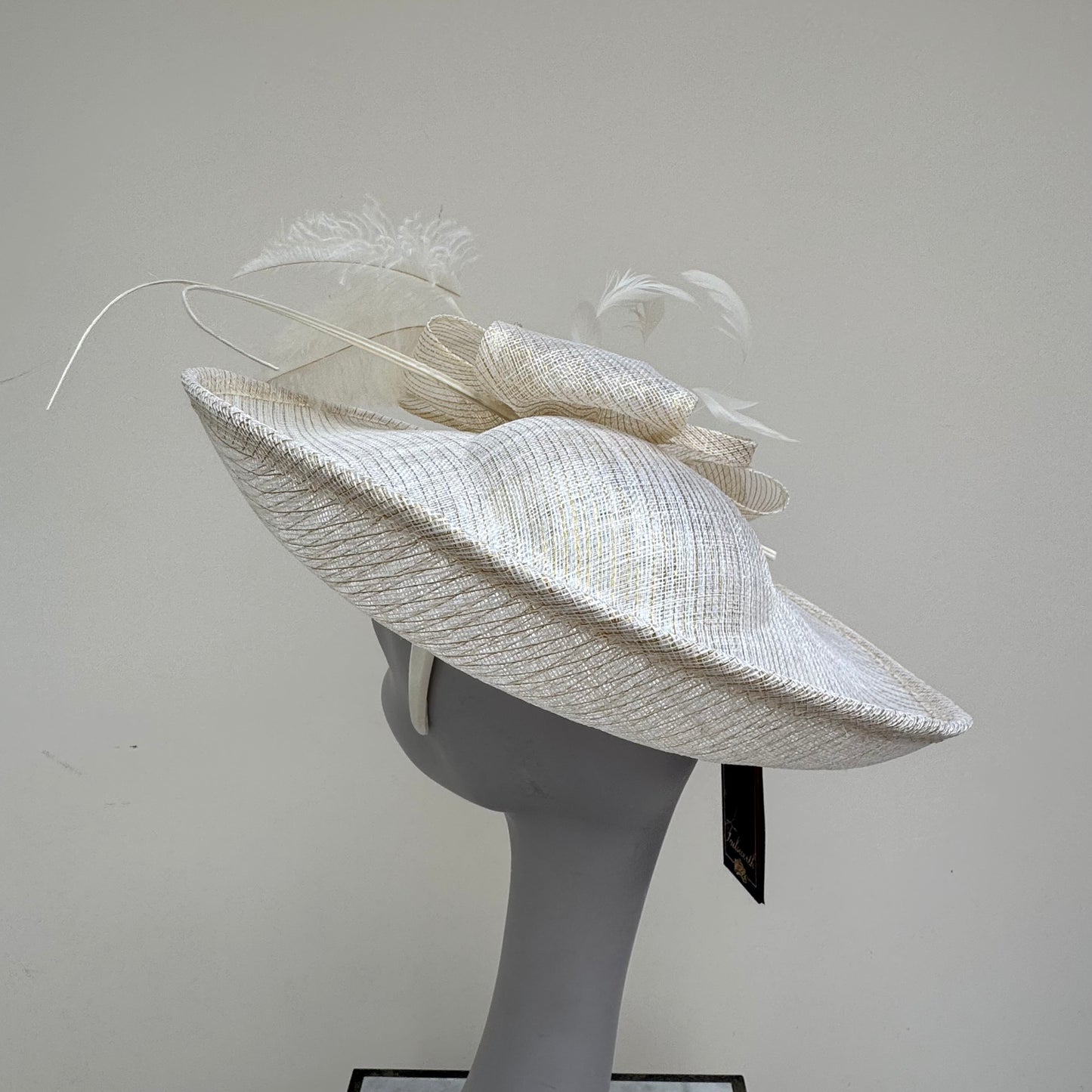 Failsworth 9919 White and Gold Lurex disc on headband