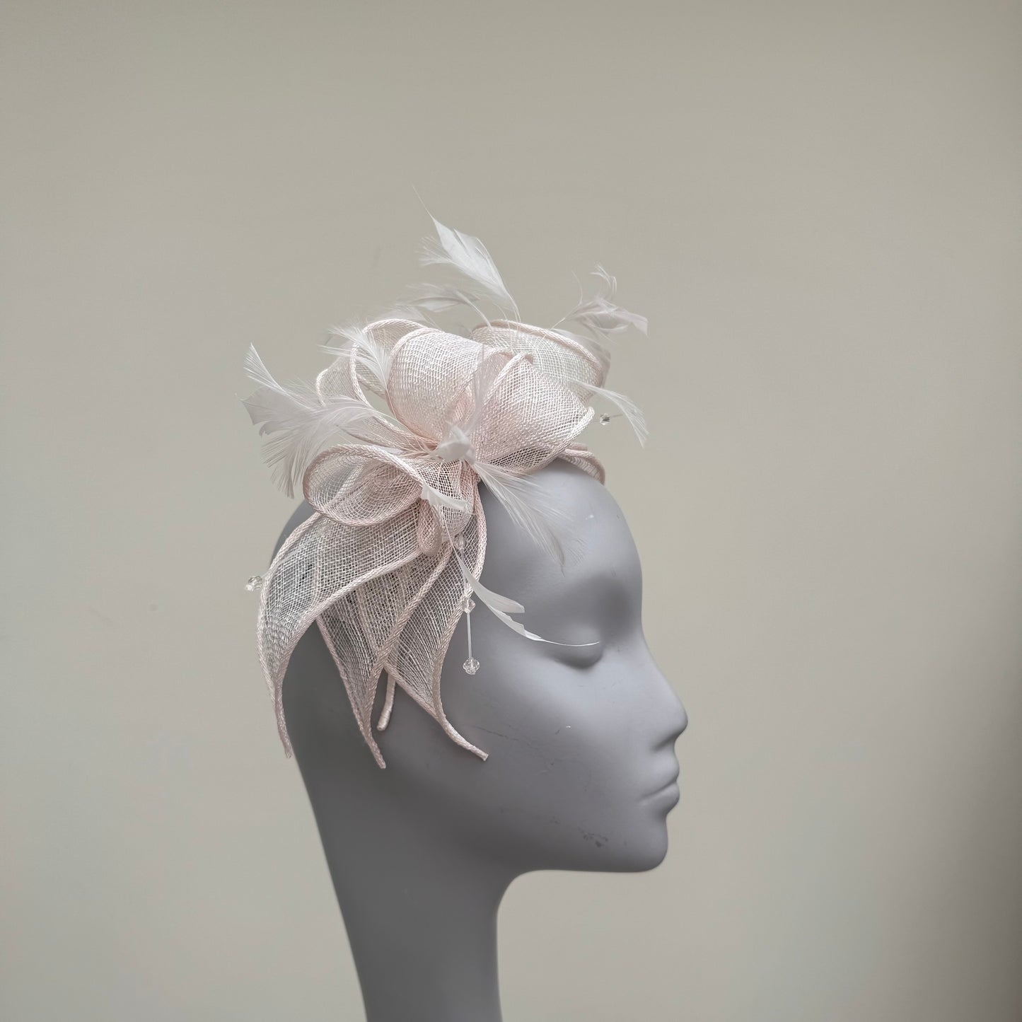 J Bees JB23/318 Fascinator in Neutrals