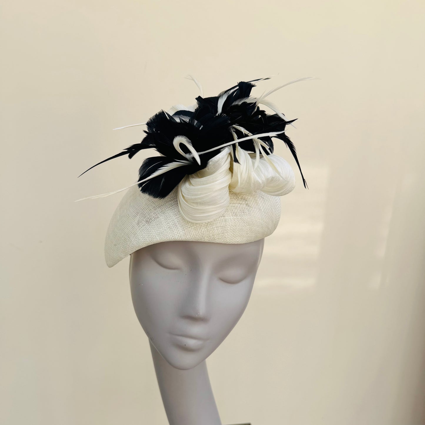 Boardmans Fernley Ivory/Black Pillbox with Contrast Feathers