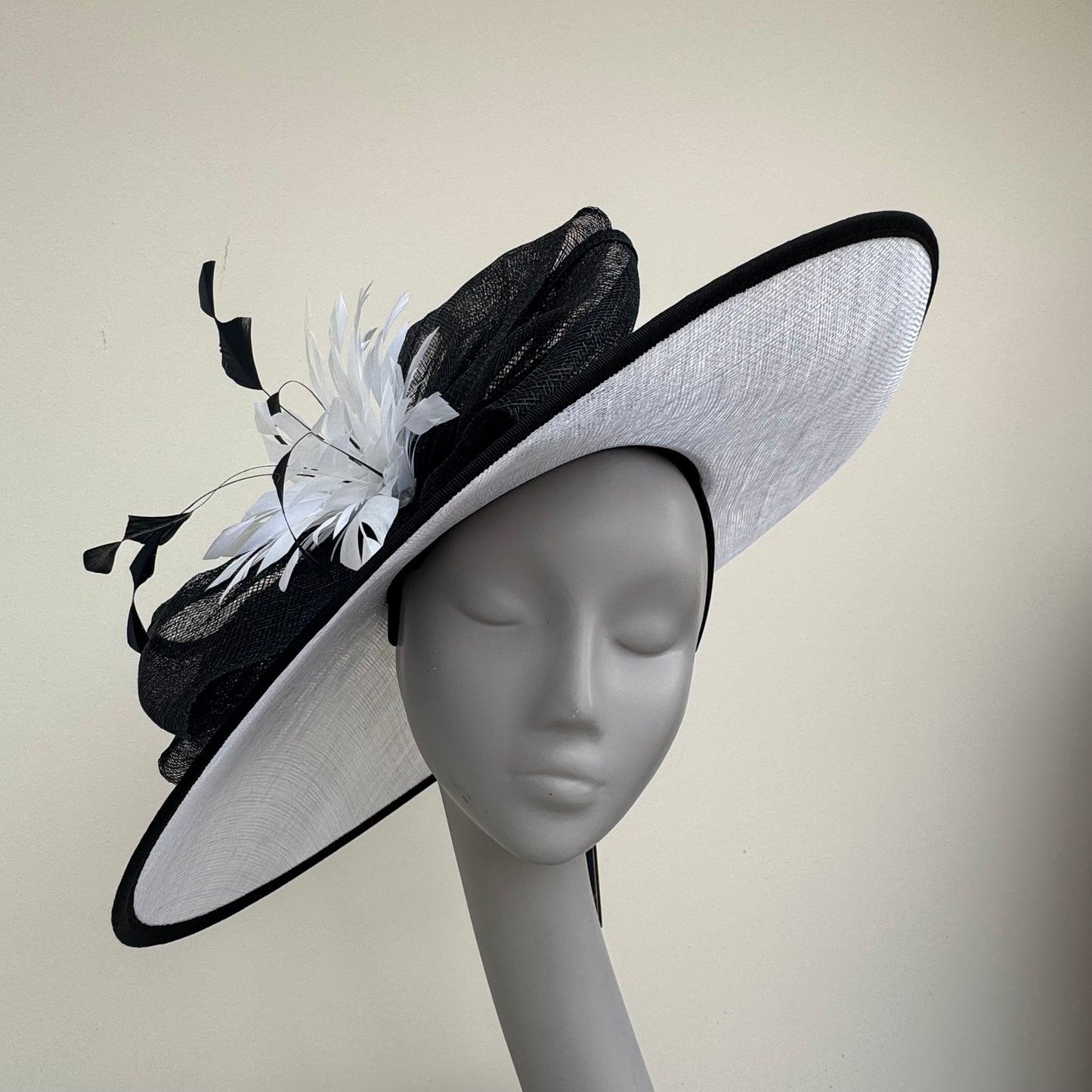 Failsworth 103 Black/White Hatinator