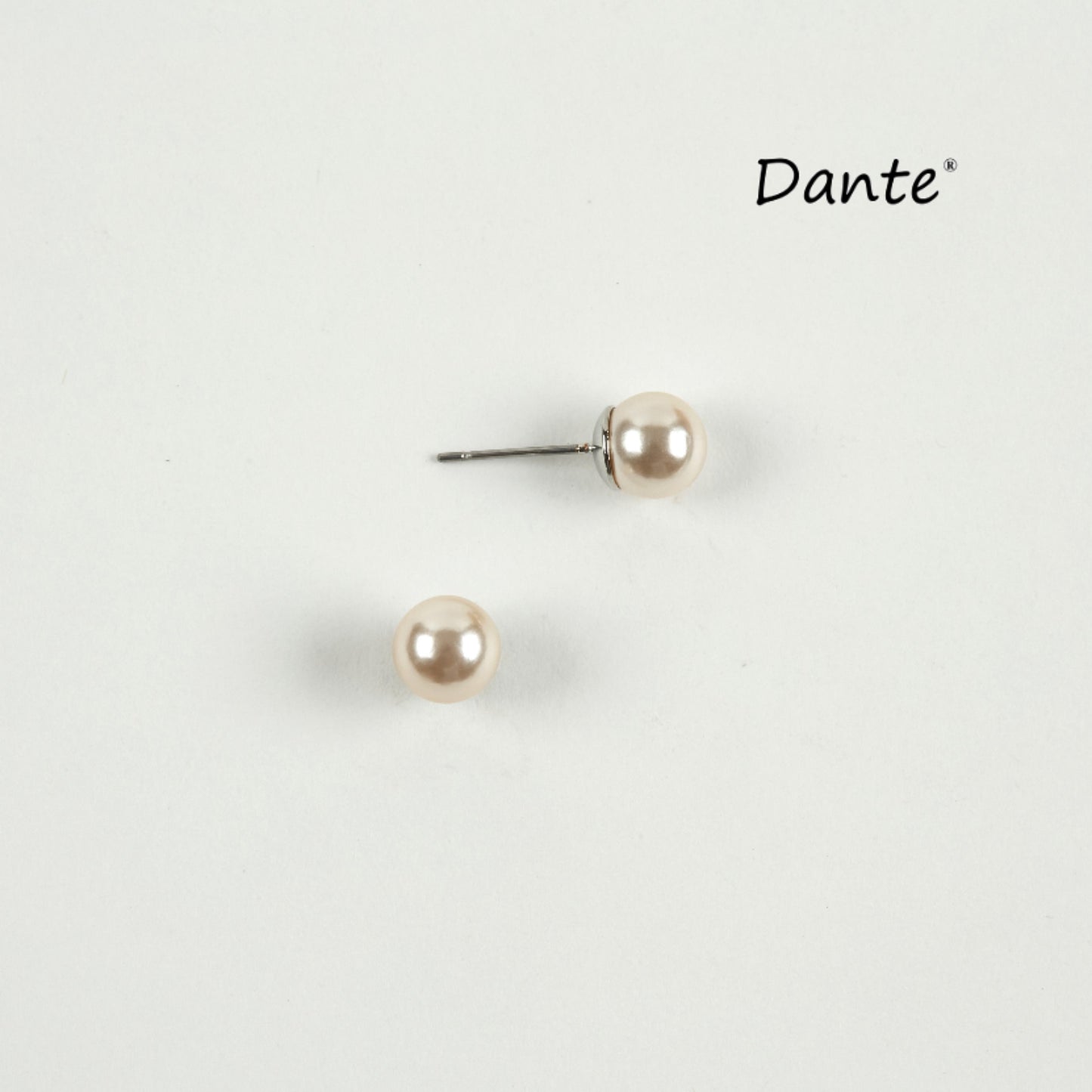 Dante Champagne Pearl Studs E23519