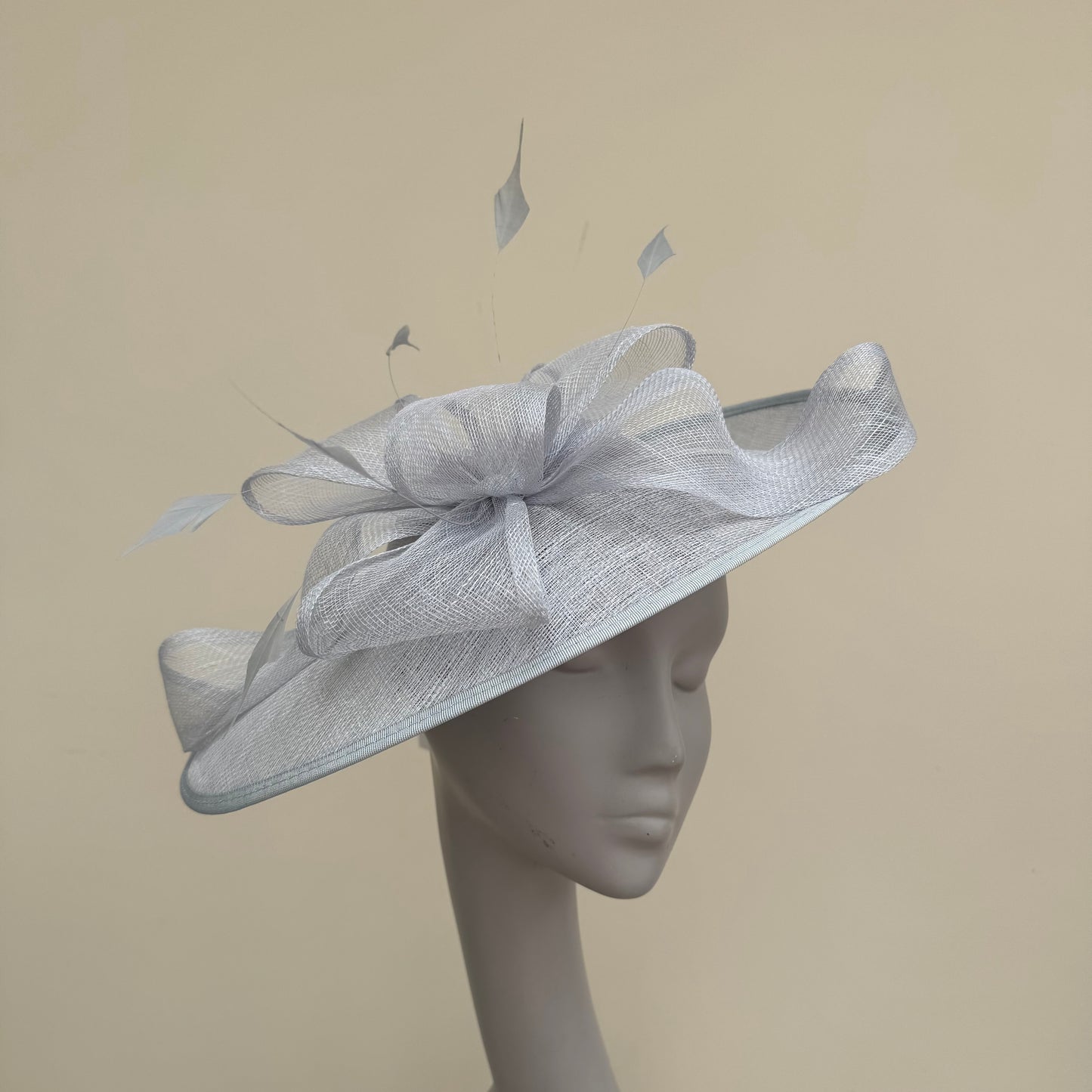 J Bees JB18/100 Ice Blue Hatinator