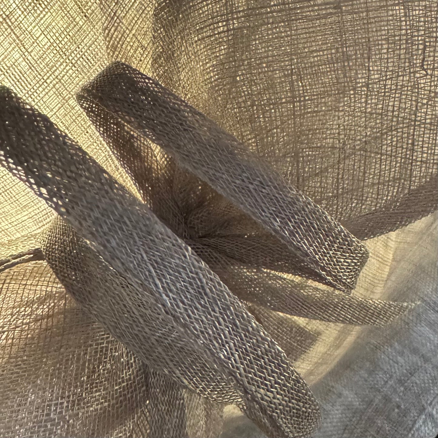 Max and Ellie FD7 Silver and Grey Large Hatinator