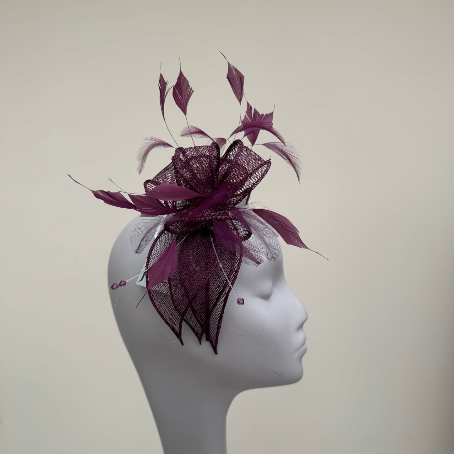 J Bees JB23/318 Fascinator in Reds