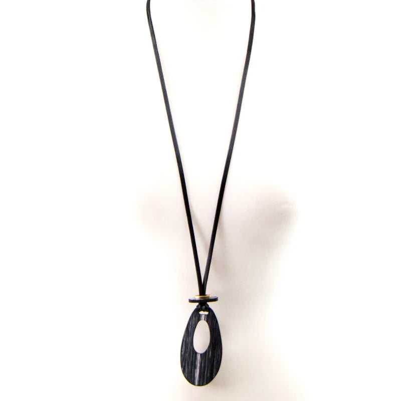Tempest FS006N Black Resin & Cord Necklace