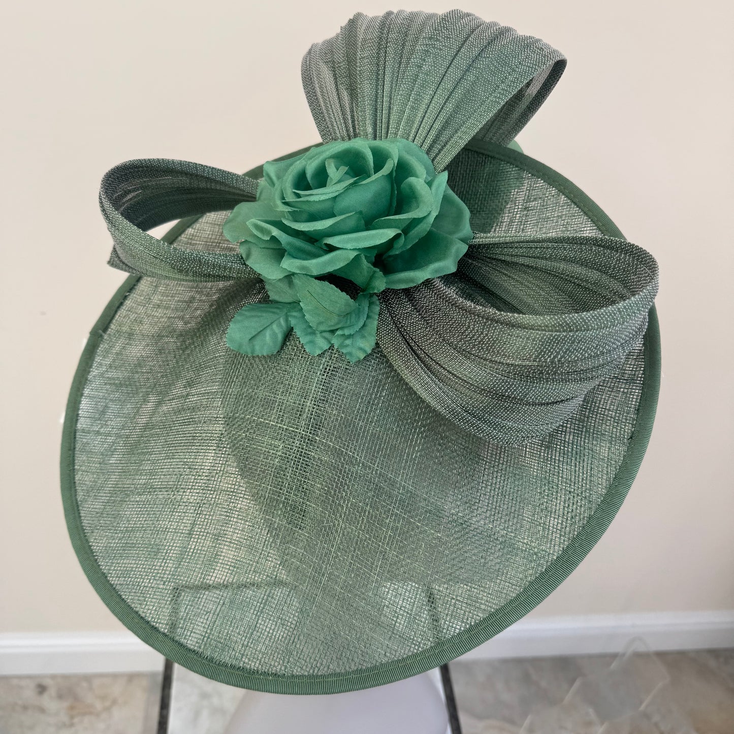 J Bees JB25/59 Sage Green Disc Hatinator with Ribbon and Rose Detail