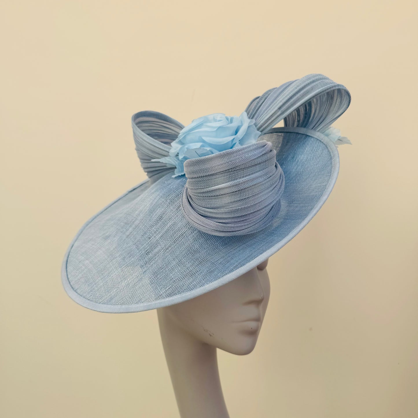 J Bees JB25/59 Baby Blue Disc Hatinator with Ribbon and Rose Detail