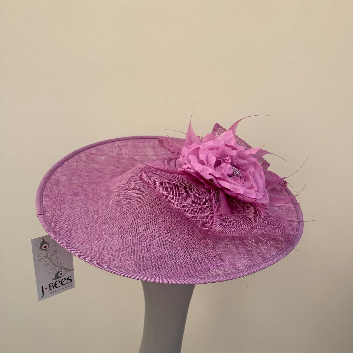 J Bees JB24/38 Tulip Hatinator with Large Flower Detail