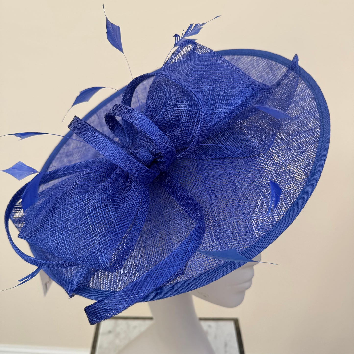 J Bees JB25/83 Cobalt Royal Blue Circular Bow Hatinator Disc