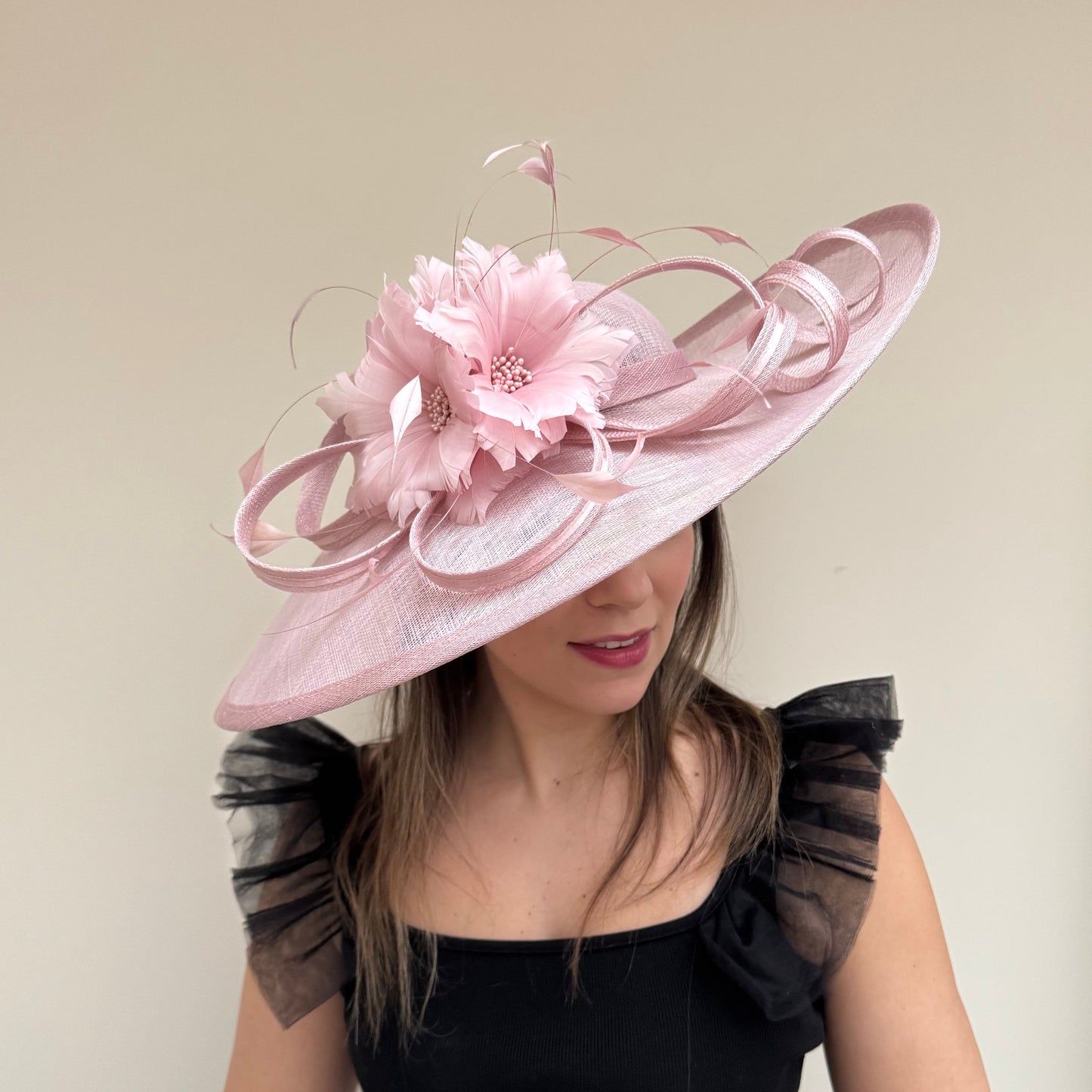 J Bees JB26/1020 Orchid Pink Feather and Ribbon Hatinator