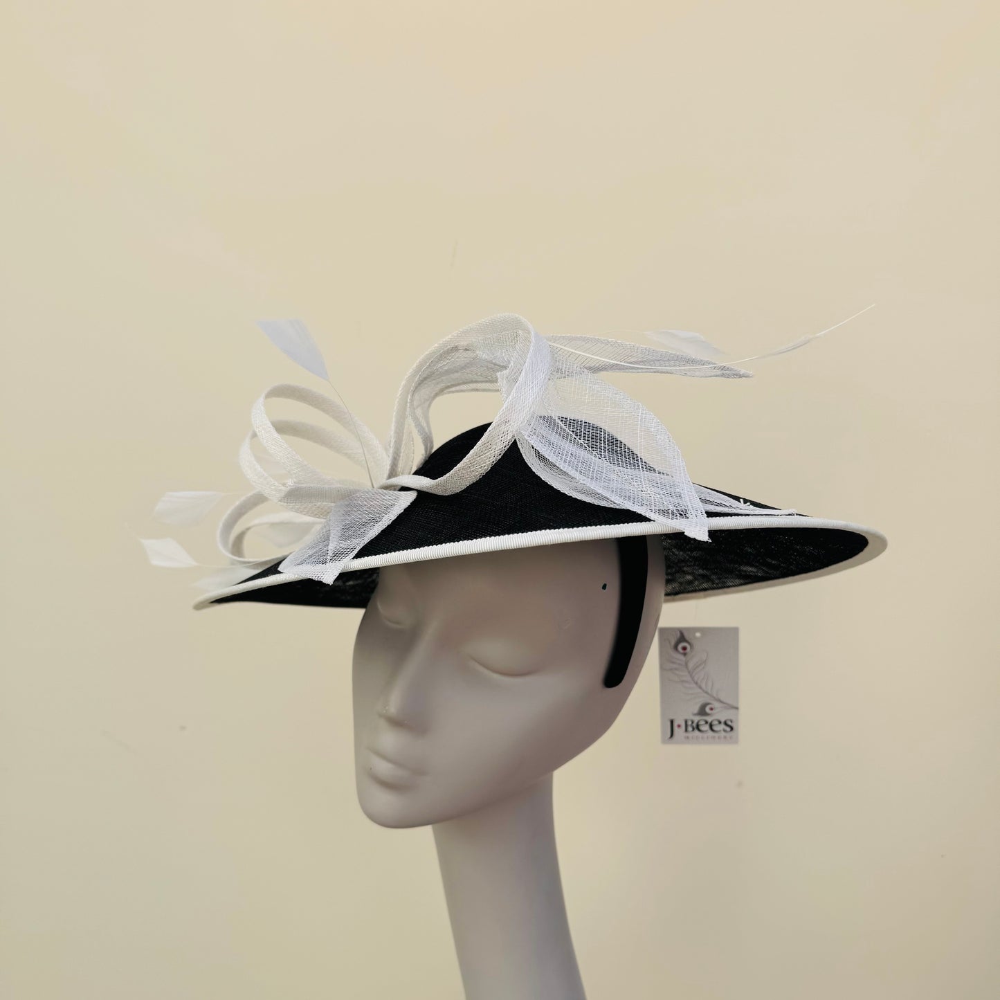 J Bees JB25/79 Black/White Tear Drop Large Hatinator