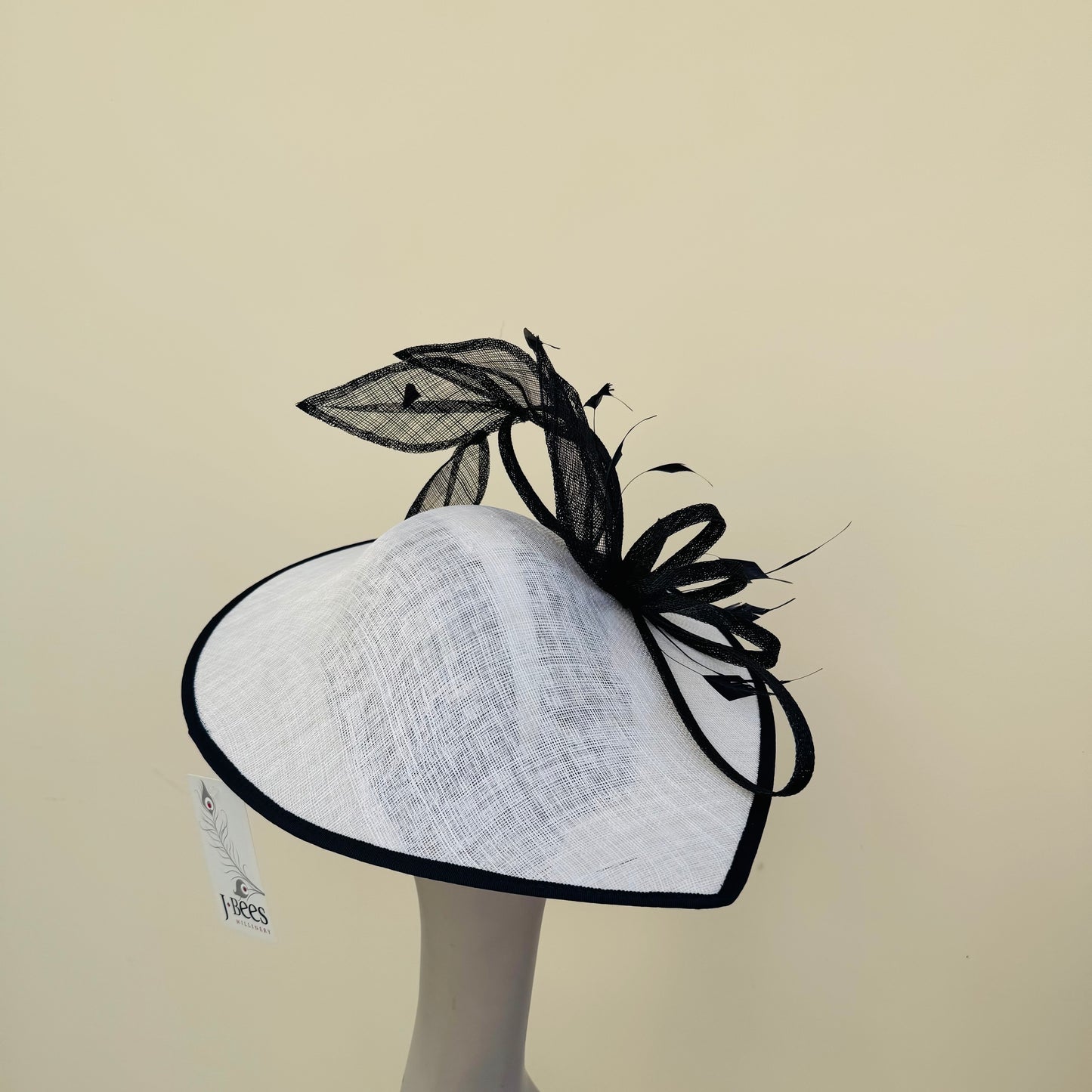 J Bees JB25/79 White/Navy Tear Drop Large Hatinator
