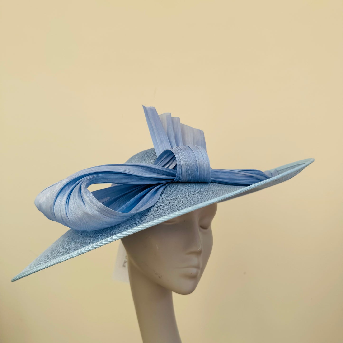 J Bees JB23/280 Baby Blue Large Bow Hatinator