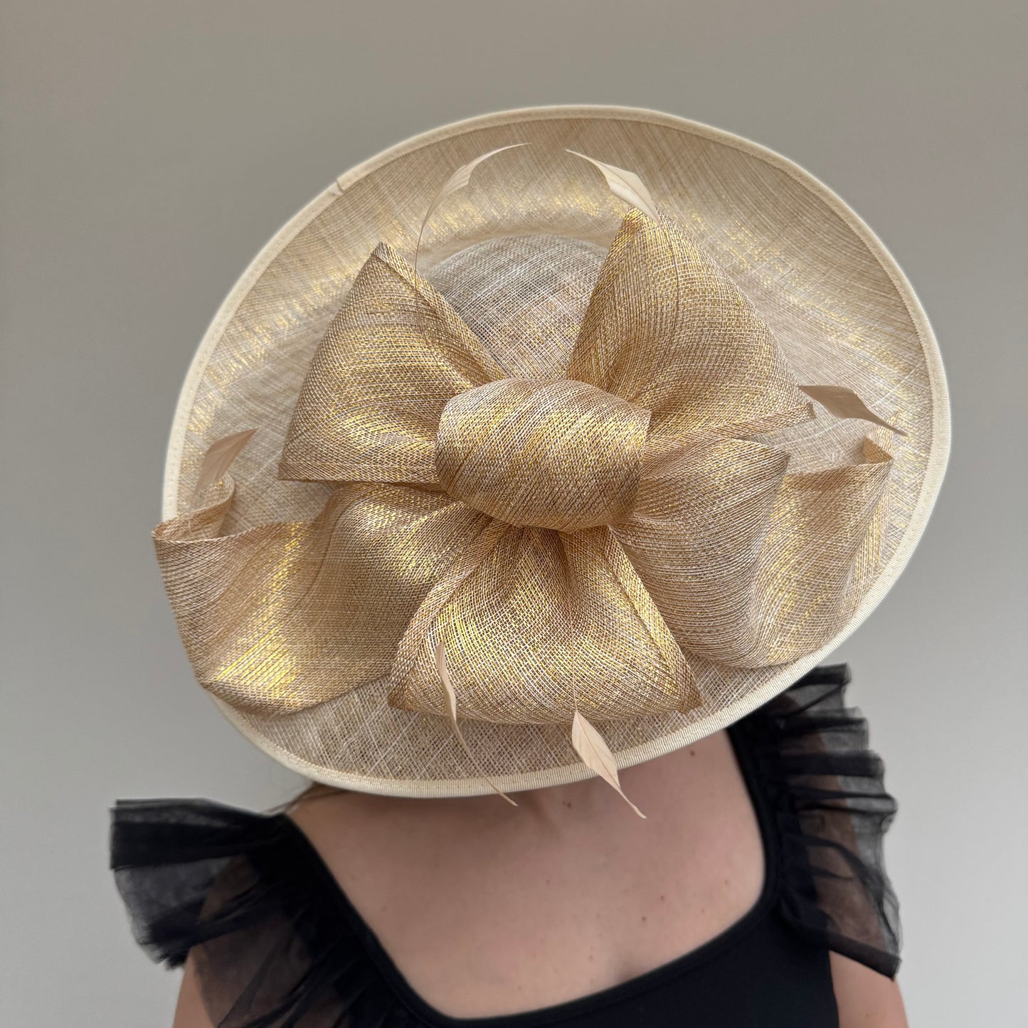 J Bees JB18/100 Gold Metallic Hatinator Metallic