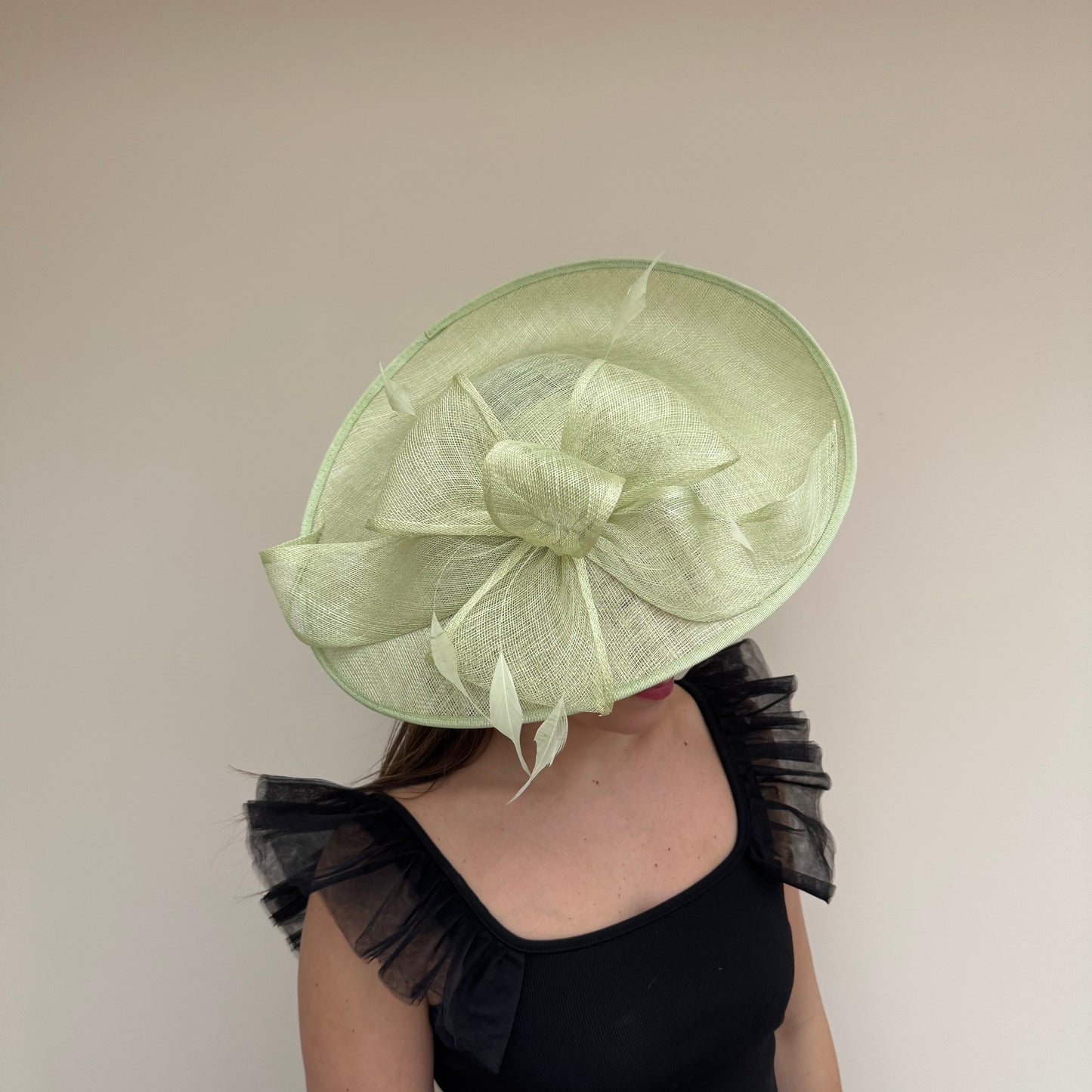 J Bees JB18/100 Meadow Green Fascinator Meadow