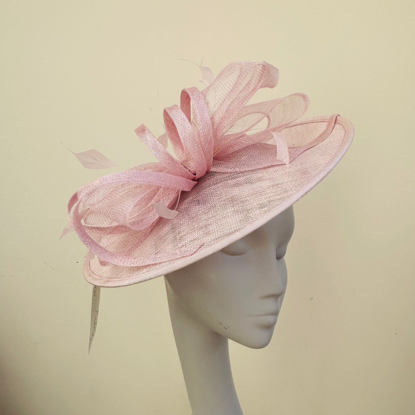 J Bees JB25/83 Quartz Pink Circular Bow Hatinator Disc