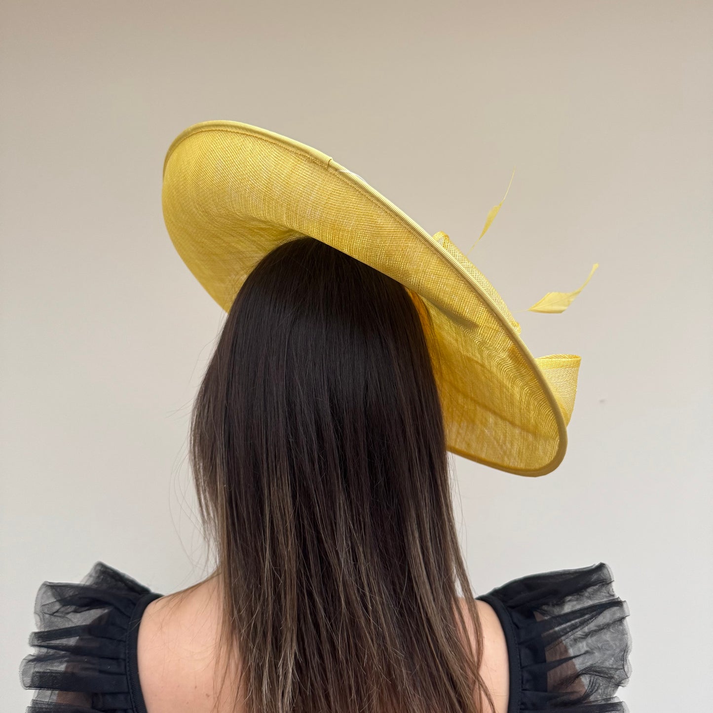 J Bees JB18/100 Lemon yellow hatinator