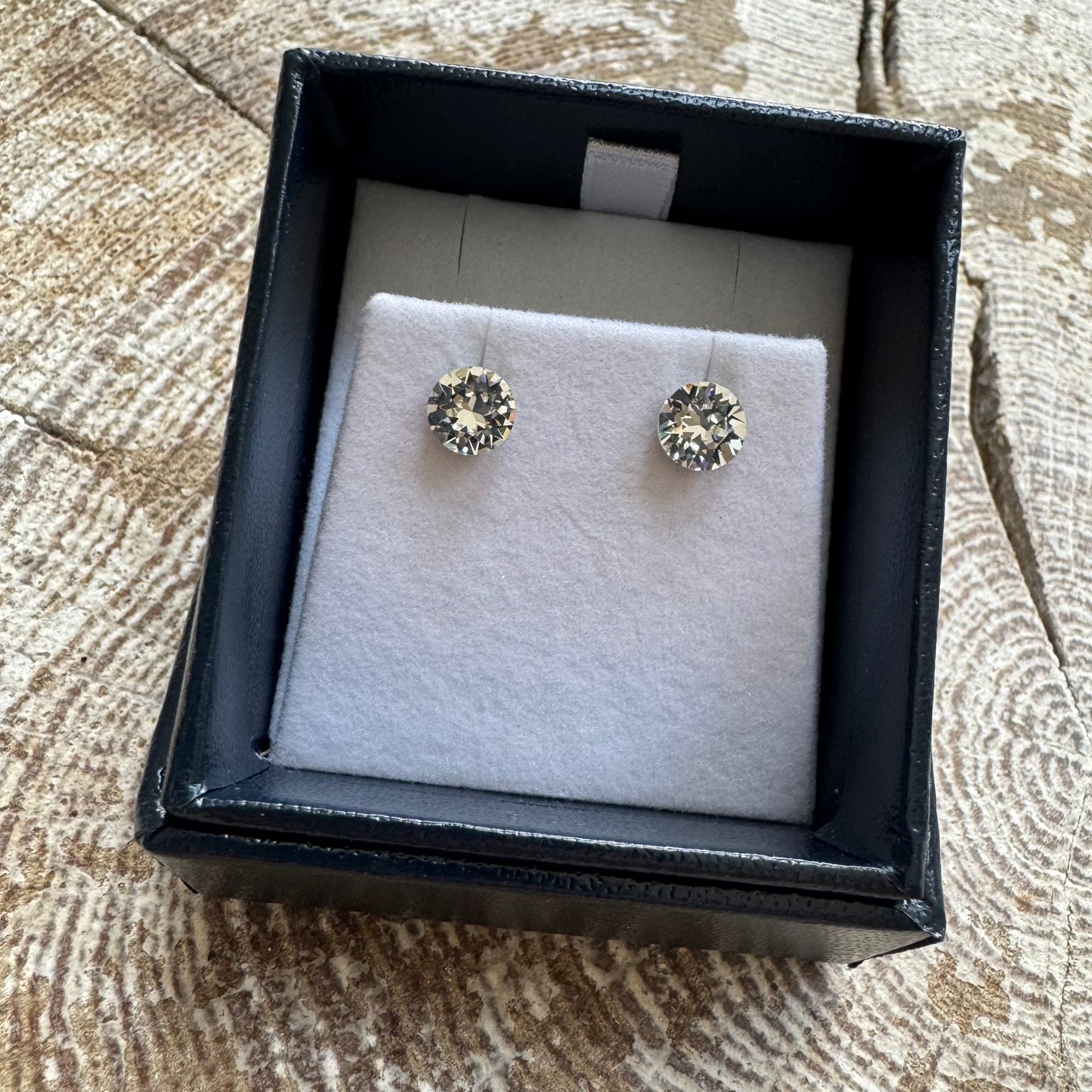 Byzantium 6mm Stud Earrings 660 Crystal