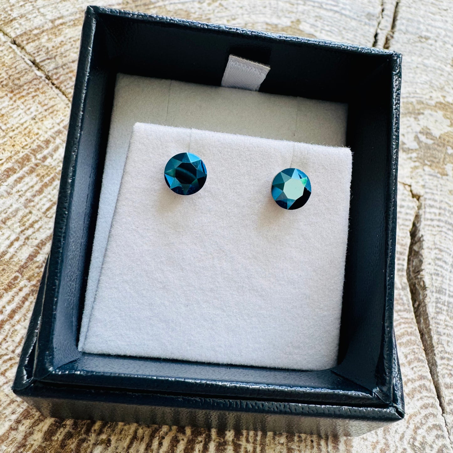 Byzantium 6mm Stud Earrings 664 Bemuda Blue